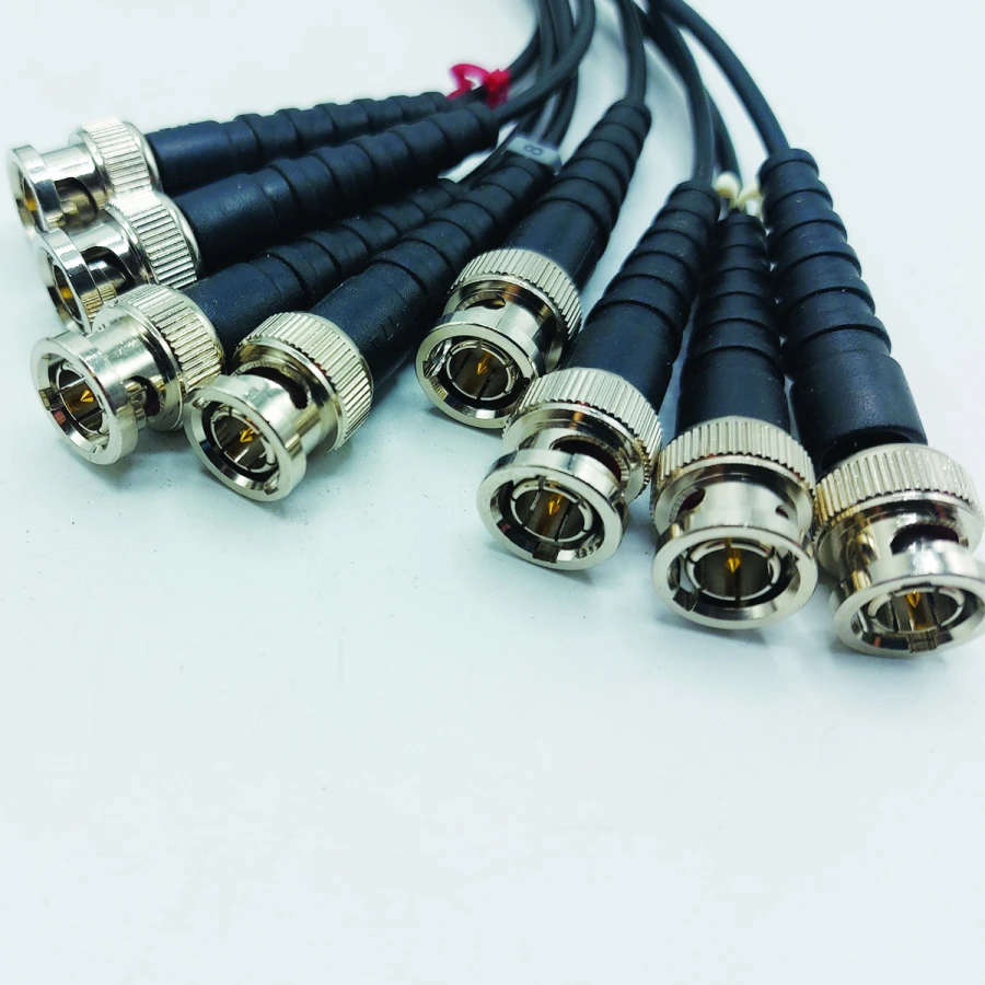  کابل تبدیل 1 به 8 DVI به BNC پاناسونیک مدل WJ-CA68 طول 0.4 متر