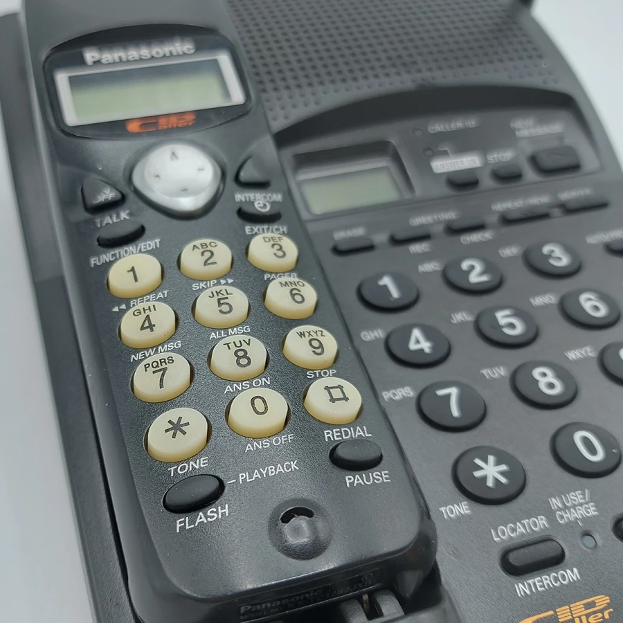 تلفن بی سیم پاناسونیک مدل KX-TC1282JBX