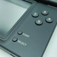 کنسول بازی قابل حمل Nintendo DSi
